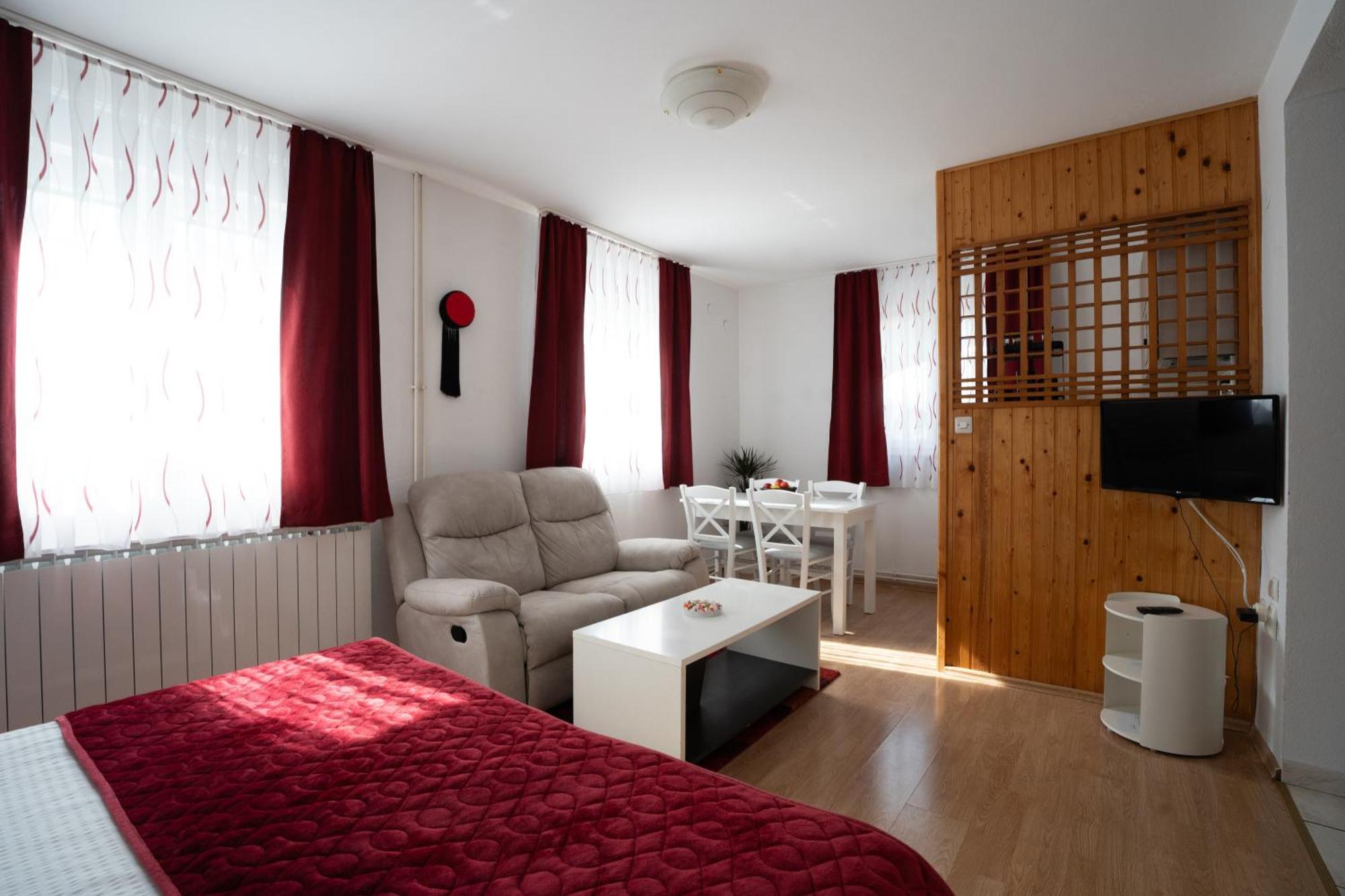 Apartment Familie Matovina Poljanak Exteriör bild