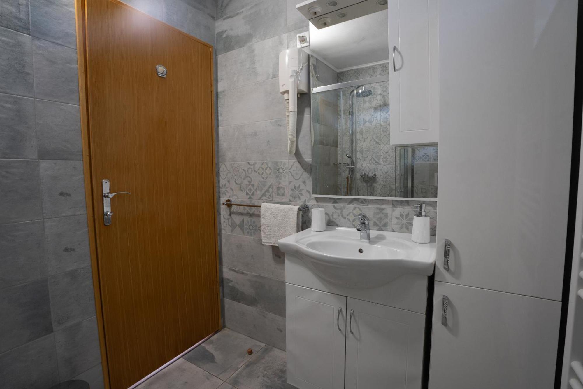 Apartment Familie Matovina Poljanak Exteriör bild